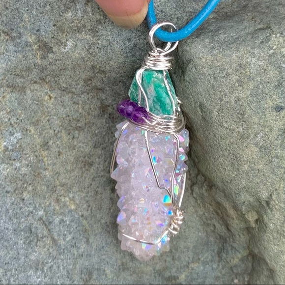 Raw Emerald, Angel Aura, Amethyst Bead Necklace - Picture 7 of 16